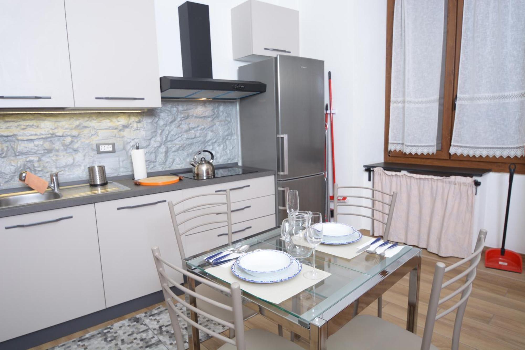 Reale Apartment Genua Buitenkant foto